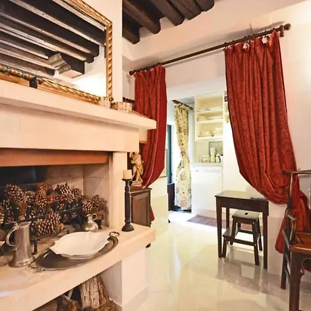 Zattere Close To Guggenheim Venedig
